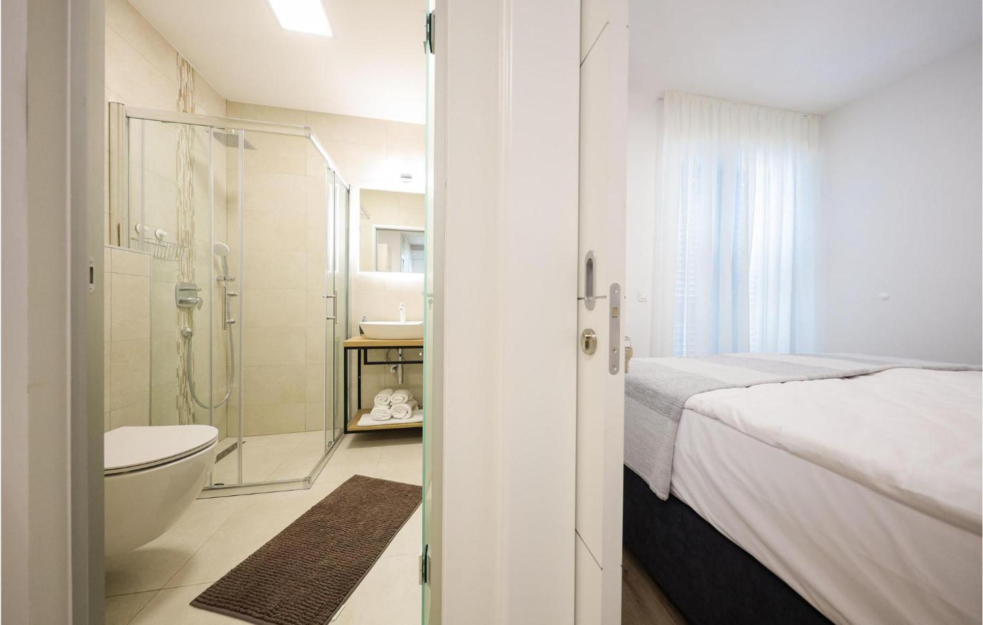 Lovely Apartment In Zadar With Wifi Экстерьер фото